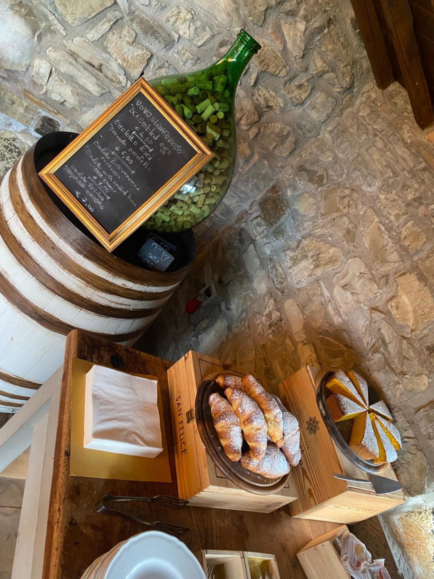 Locanda Podere Le Vigne Radda in Chianti Ngoại thất bức ảnh